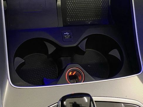 Used 2022 BMW X6 xDrive40i w/ M Sport Package image 24