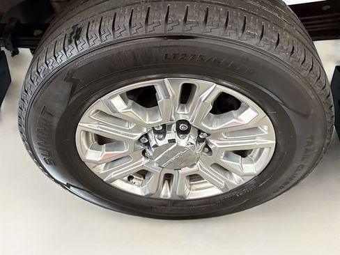 Used 2020 GMC Sierra 2500 Denali w/ Denali Ultimate Package AWD/4WD image 33