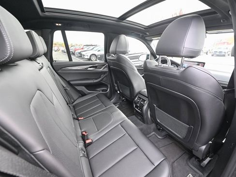 Used 2023 BMW X3 M40i w/ Premium Package image 27