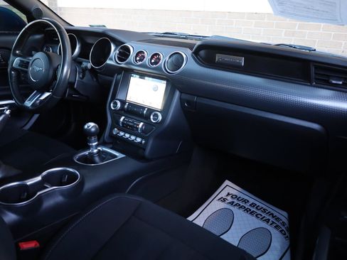 Used 2018 Ford Mustang GT w/ GT Performance Package RWD image 22