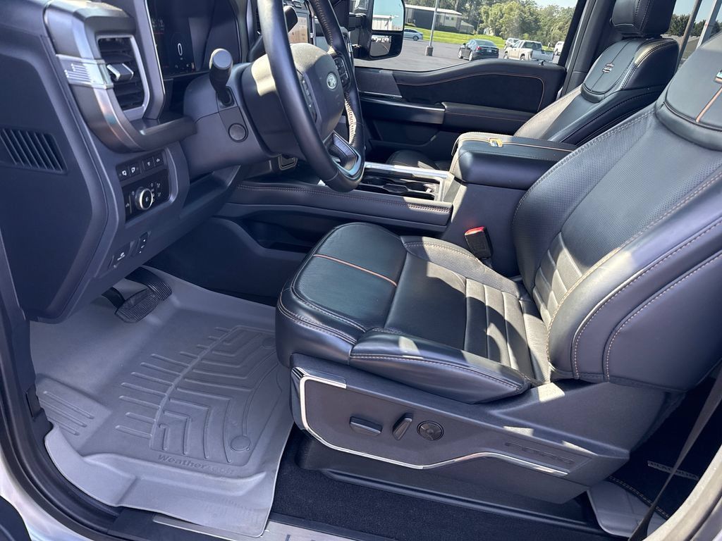 Used 2024 Ford F450 Platinum AWD/4WD image 21