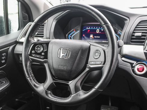 Used 2021 Honda Odyssey Touring image 16