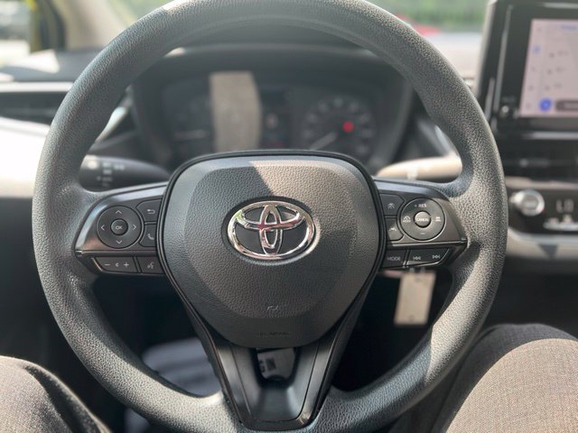 Used 2023 Toyota Corolla LE FWD image 13