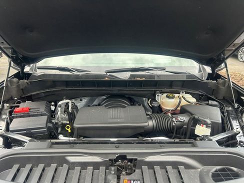 Used 2022 Chevrolet Silverado 1500 High Country w/ Technology Package image 29