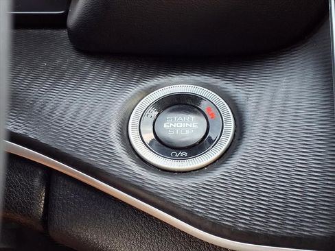 Used 2024 Jeep Grand Cherokee L Altitude image 18