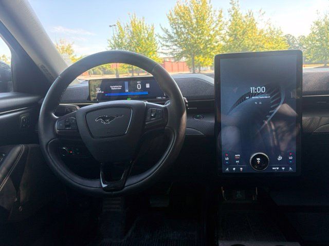 Used 2021 Ford Mustang Mach-E Premium AWD/4WD image 19