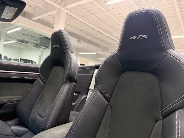 Certified 2024 Porsche 911 Carrera GTS RWD image 27