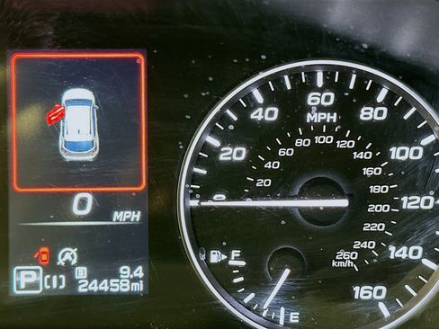 Used 2024 Subaru Crosstrek 2.0i Premium image 19