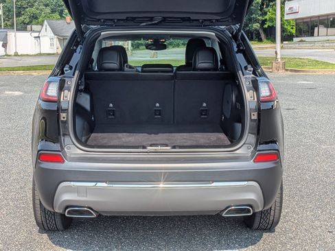 Used 2022 Jeep Cherokee Limited AWD/4WD image 8