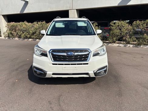 Used 2018 Subaru Forester 2.5i Touring w/ Popular Package #2 AWD/4WD image 3