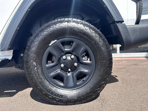 Used 2026 Jeep Wrangler Unlimited Sport AWD/4WD image 23