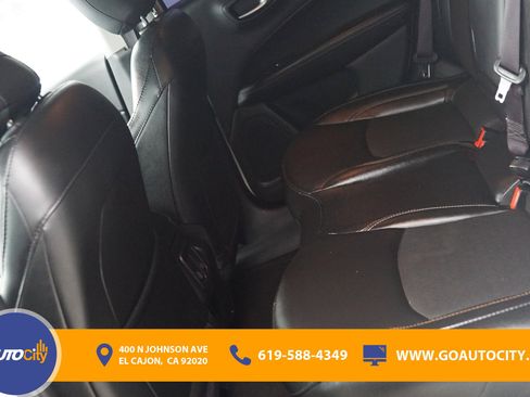 Used 2020 Jeep Compass Latitude w/ Safety & Security Group image 11