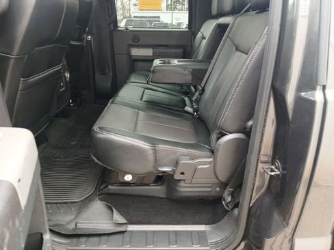 Used 2016 Ford F350 Lariat w/ Lariat Interior Package image 16