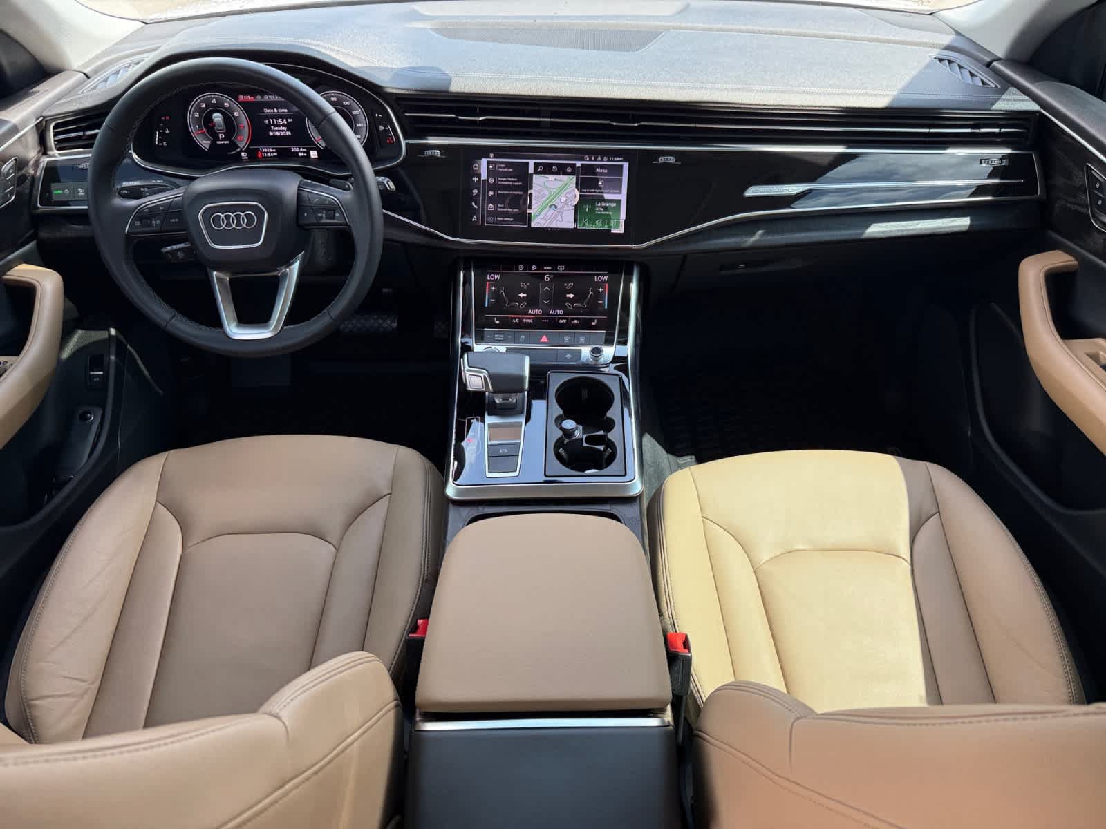 Used 2025 Audi Q8 Premium w/ Black Optic Package AWD/4WD image 12