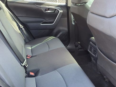 Used 2025 Toyota RAV4 XLE w/ Convenience Package FWD image 24