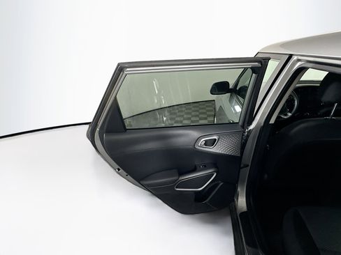 Used 2023 Kia Soul LX w/ Option Group 015 FWD image 25