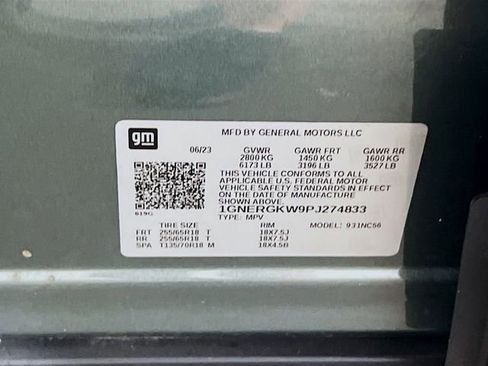 Used 2023 Chevrolet Traverse LT image 27