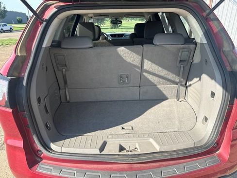 Used 2013 Chevrolet Traverse LT w/ All-Star Edition AWD/4WD image 16