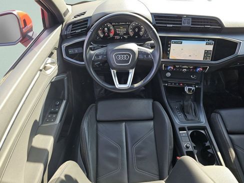 Used 2020 Audi Q3 2.0T Premium Plus image 4