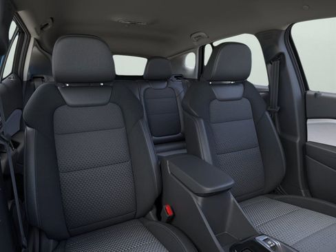New 2026 Chevrolet Trax LT FWD image 16