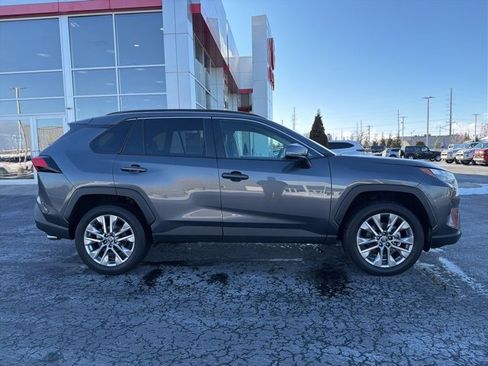 Certified 2025 Toyota RAV4 XLE Premium image 8