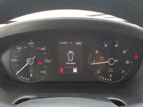 Used 2025 RAM ProMaster 2500 w/ Convenience Group FWD image 29