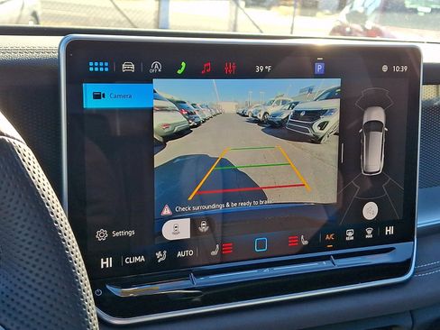 New 2026 Volkswagen Tiguan SE R-Line image 13