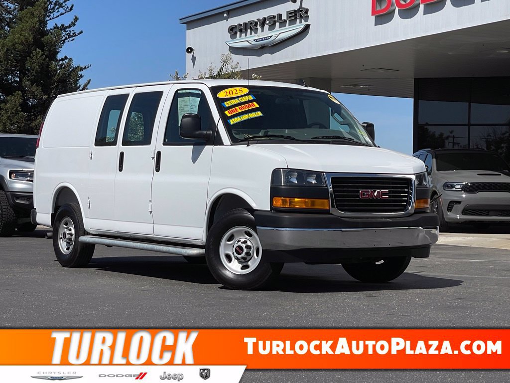 Used 2025 GMC Savana 2500 w/ Driver Convenience Package RWD image 1