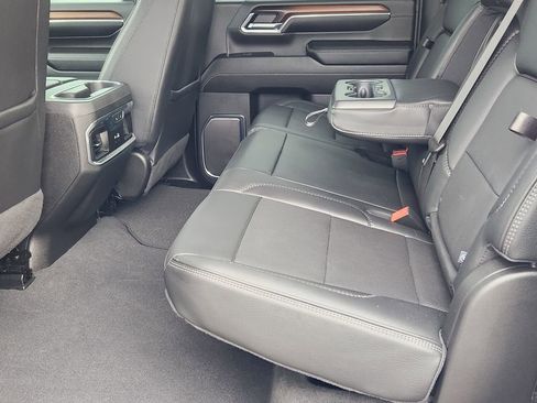 Certified 2024 GMC Sierra 2500 Denali w/ Denali Reserve Package image 16