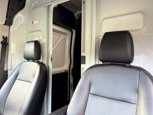 Used 2024 Ford Transit 250 148 High Roof Extended w/ Load Area Protection Package image 24