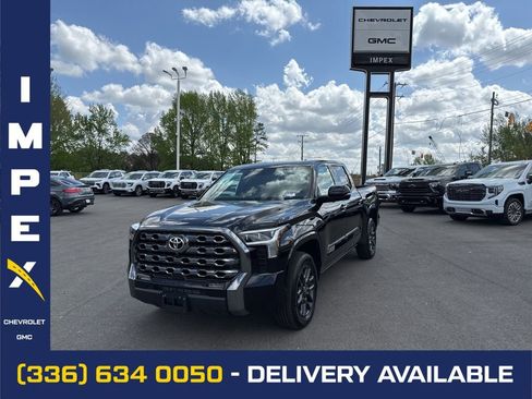 Used 2025 Toyota Tundra Platinum AWD/4WD image 1