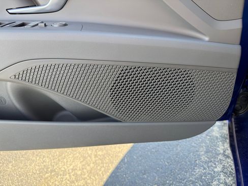 New 2025 Hyundai Elantra Sport image 19