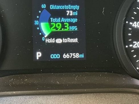 Certified 2024 Toyota Sienna LE AWD/4WD image 31