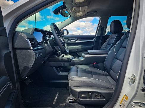 New 2026 GMC Terrain Denali AWD/4WD image 13