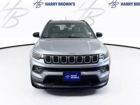 Used 2023 Jeep Compass Latitude AWD/4WD image 25