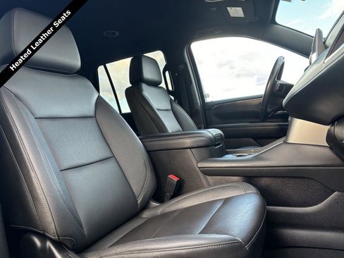 Used 2022 Chevrolet Tahoe LT w/ Luxury Package image 6