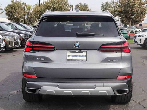 Used 2025 BMW X5 sDrive40i w/ Premium Package image 5