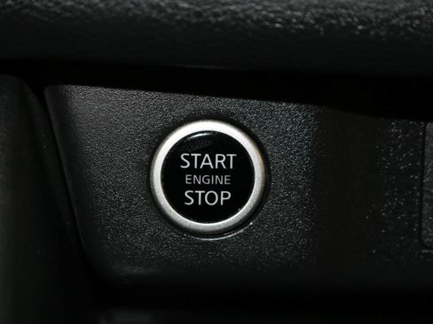 Used 2021 Nissan Rogue S FWD image 58