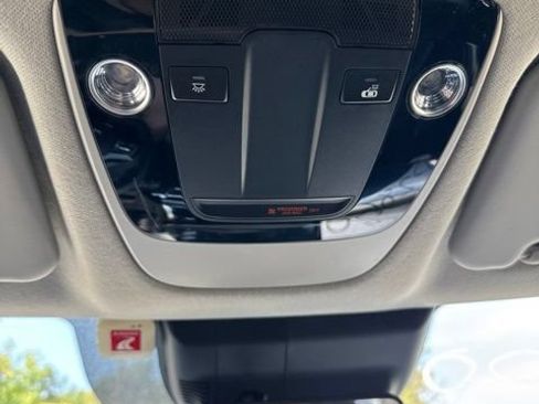 Used 2023 Kia Seltos S FWD image 25