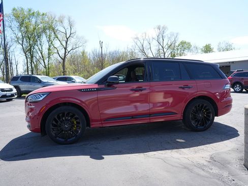Used 2023 Lincoln Aviator Reserve w/ Equipment Group 201A AWD/4WD image 6