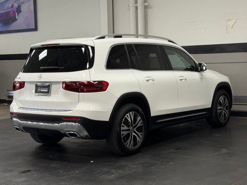 Used 2026 Mercedes-Benz GLB 250 image 13