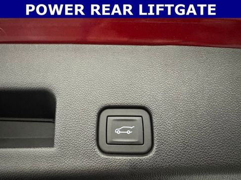 Used 2024 Chevrolet Traverse RS w/ LPO, Floor Liner Package AWD/4WD image 36