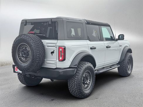 Used 2022 Ford Bronco Wildtrak image 35