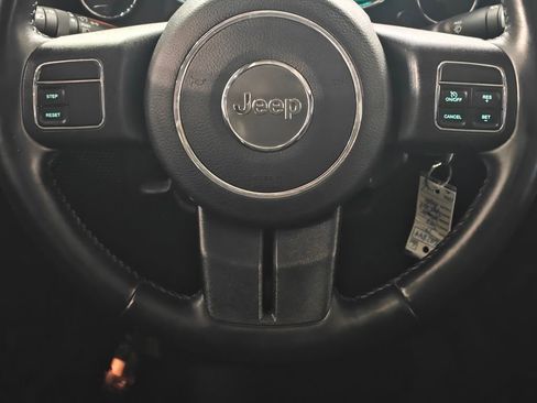 Used 2017 Jeep Wrangler Unlimited Sport w/ Quick Order Package 24S AWD/4WD image 5