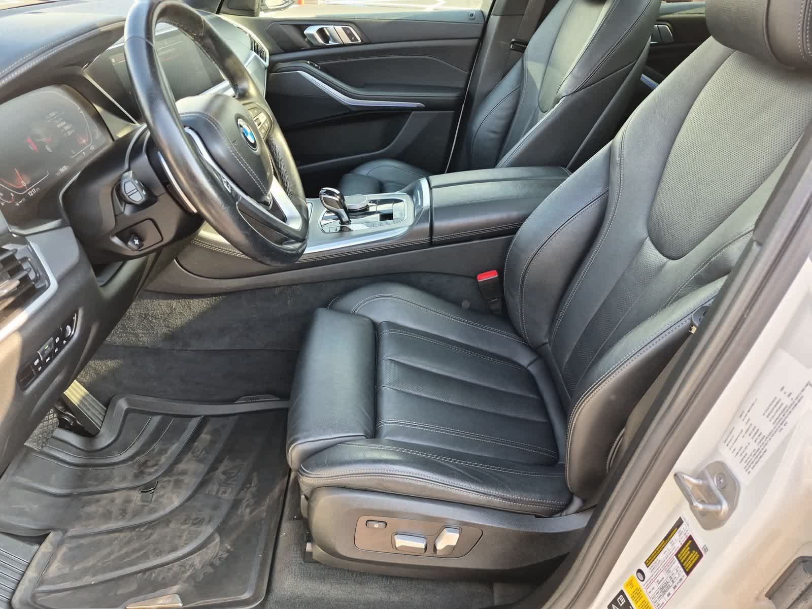 Used 2022 BMW X5 xDrive40i AWD/4WD image 16