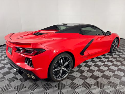 Used 2023 Chevrolet Corvette Stingray Preferred Conv w/ Battery Protection Package RWD image 13
