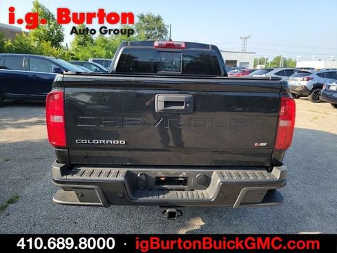 Used 2022 Chevrolet Colorado Z71 w/ Z71 Midnight Edition AWD/4WD image 5