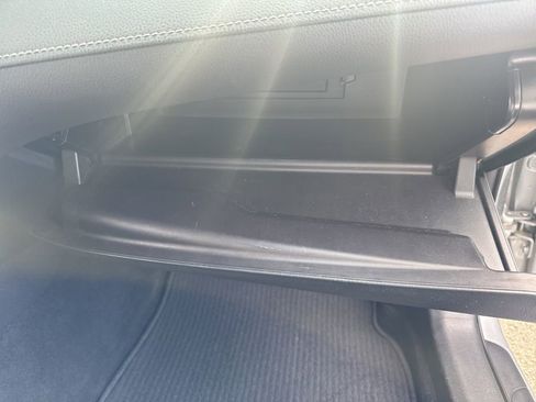 Used 2018 Toyota Camry XSE image 11