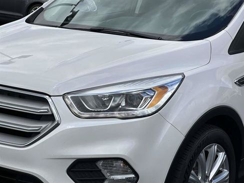 Used 2019 Ford Escape SEL AWD/4WD image 7