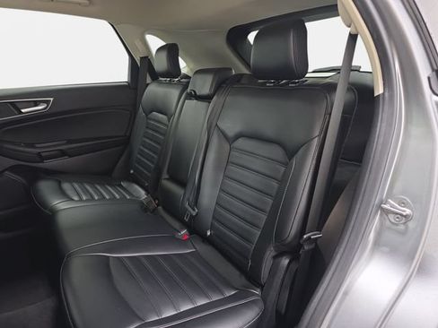 Certified 2024 Ford Edge SEL AWD/4WD image 11
